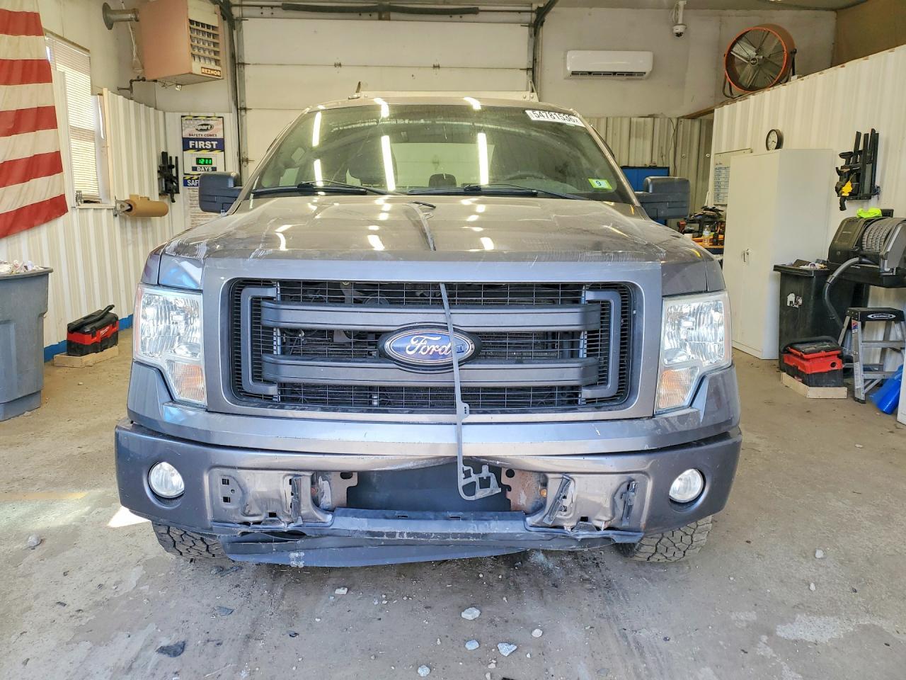 2014 Ford F150 Supercrew - Фото 5