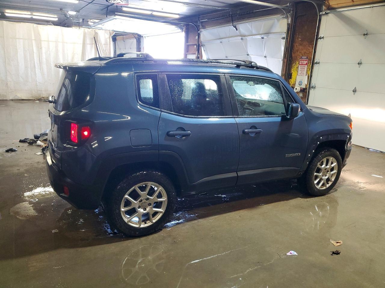 2020 Jeep Renegade Latitude - Фото 3