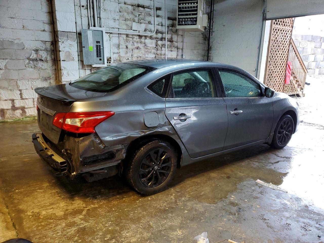 2018 Nissan Sentra S - Фото 3