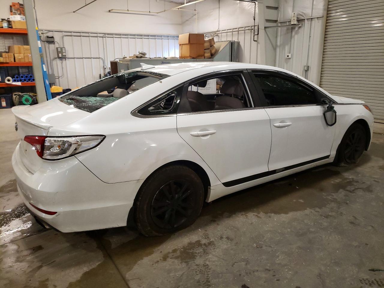 2017 Hyundai Sonata Se - Фото 3