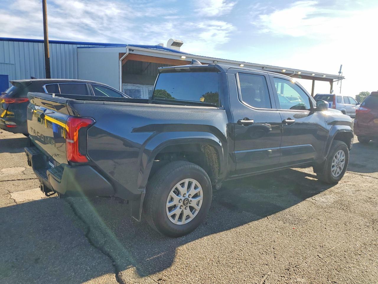 2024 Toyota Tacoma Sr - Image 3