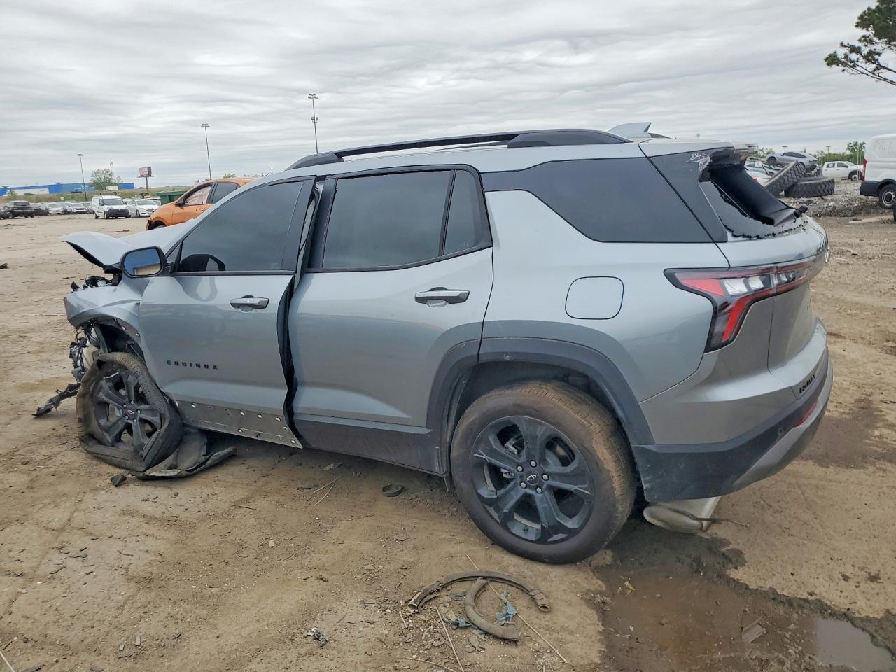 2026 Chevrolet Equinox Lt - Image 2