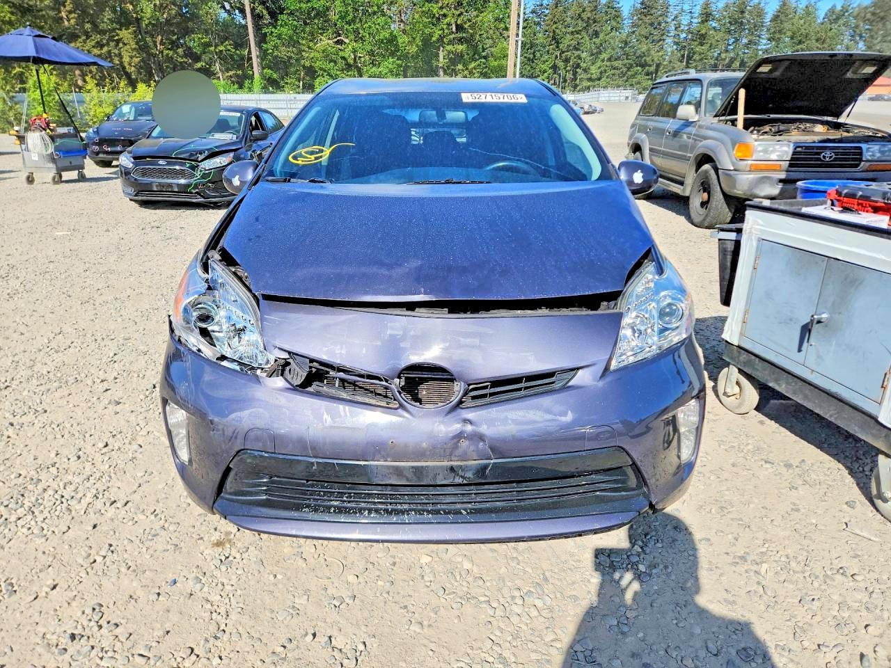 2015 Toyota Prius Two - Фото 5