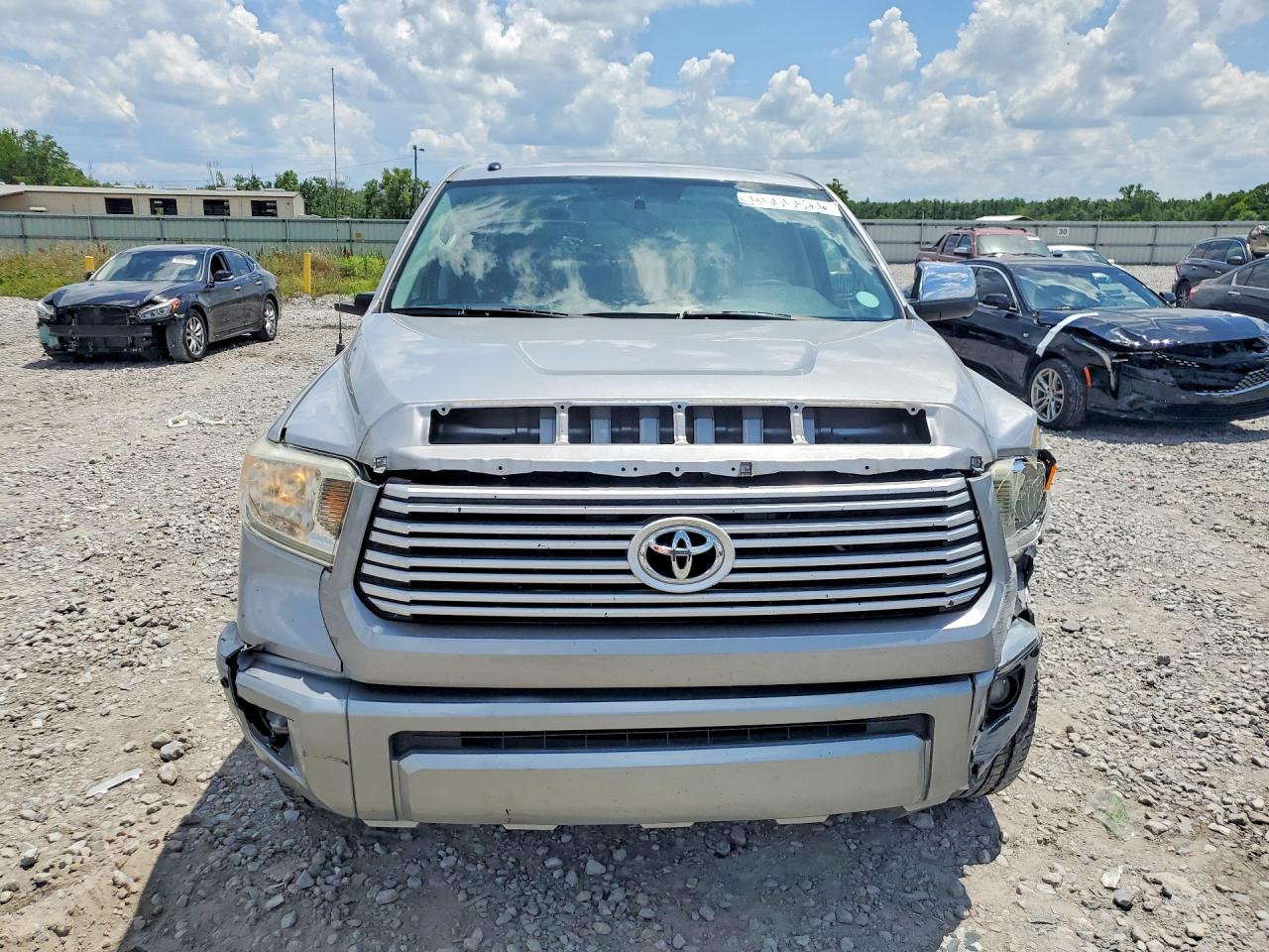2015 Toyota Tundra Platinum - Image 5