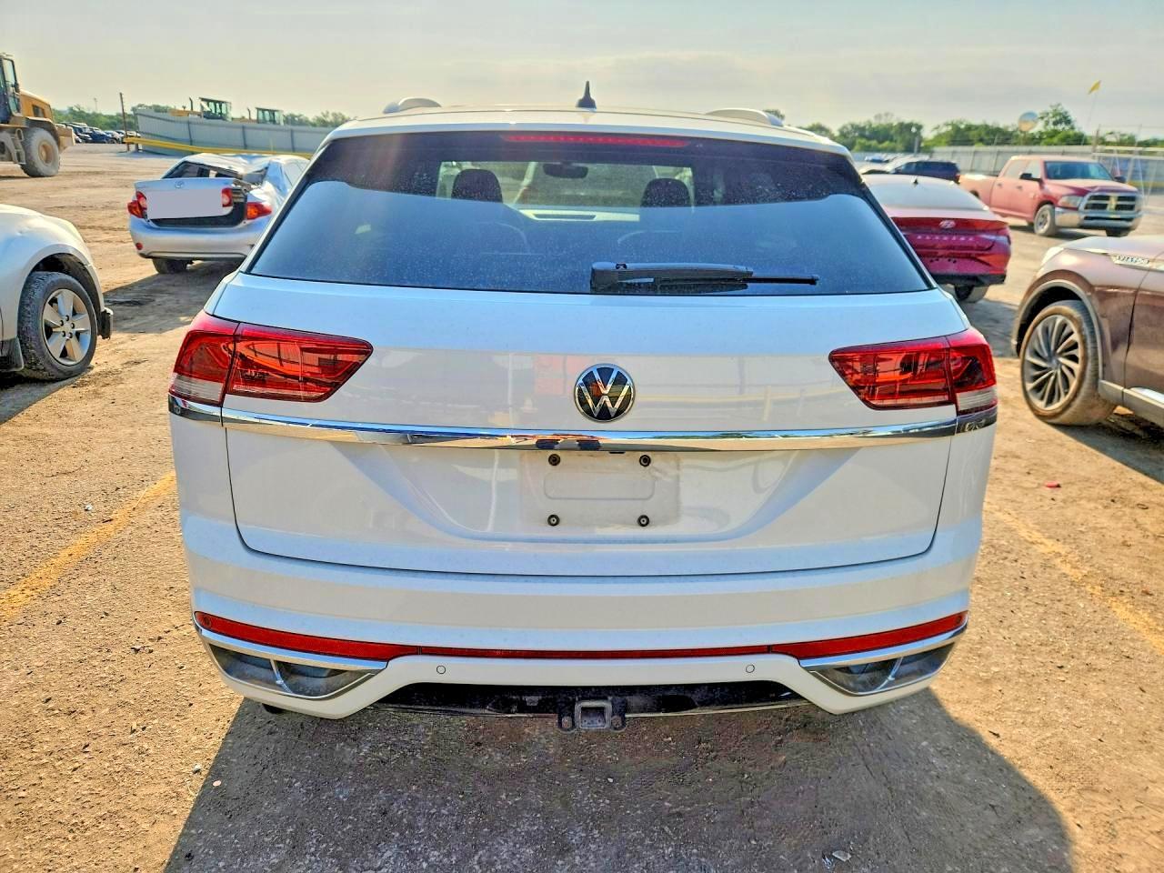 2020 Volkswagen Atlas Cross Sport Se - Image 6