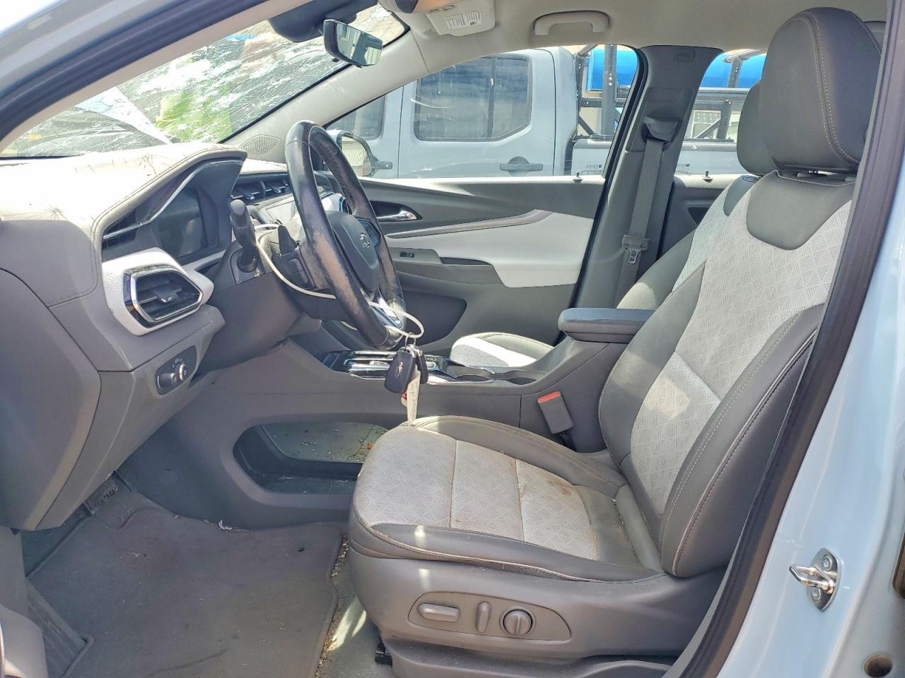 2023 Chevrolet Bolt Euv Premier - Image 7