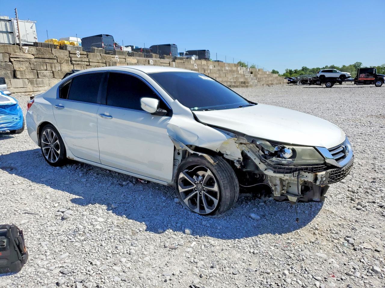 2015 Honda Accord Sport - Фото 4