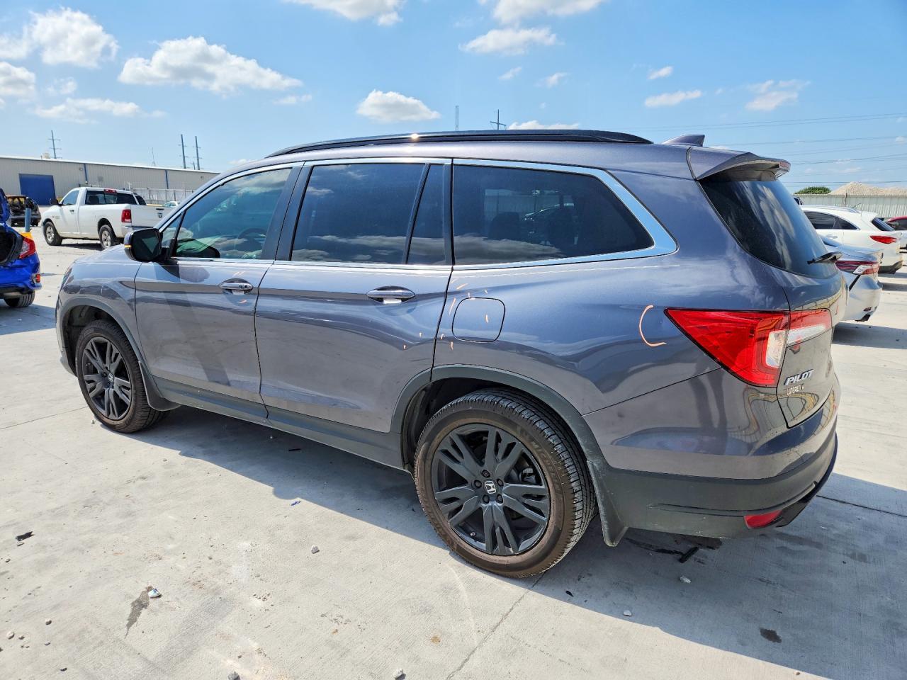 2022 Honda Pilot Se - Фото 2