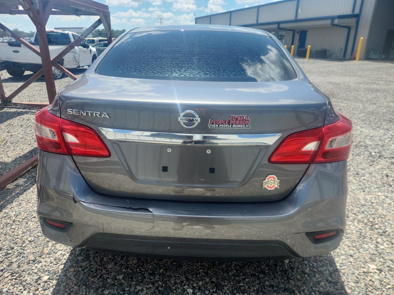 2017 Nissan Sentra S - Фото 6