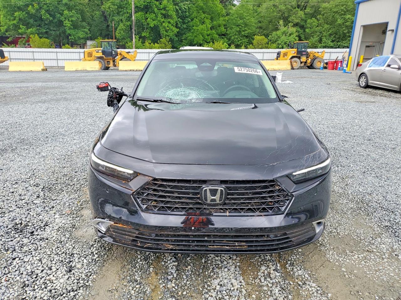 2026 Honda Accord Touring Hybrid - Image 5