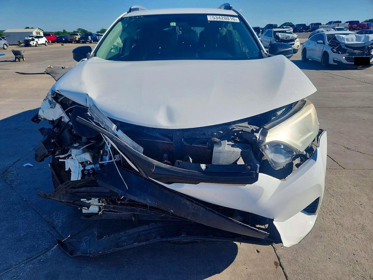 2016 Toyota Rav4 Le - Image 5