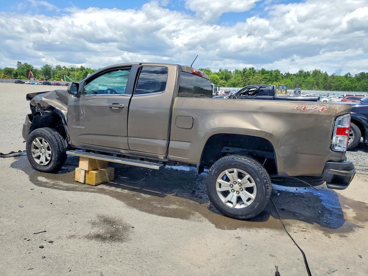 2015 Chevrolet Colorado Lt - Image 2