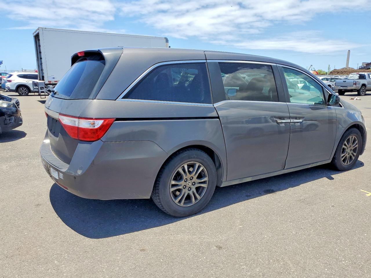 2013 Honda Odyssey Exl - Фото 3