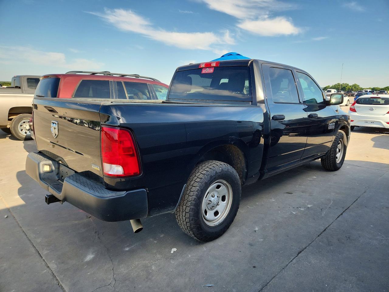 2017 Ram 1500 St - Фото 3