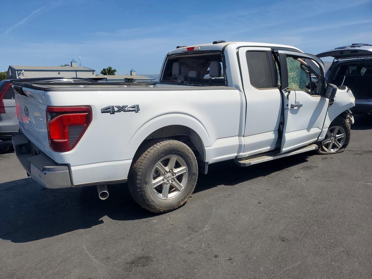 2025 Ford F150 - Image 3