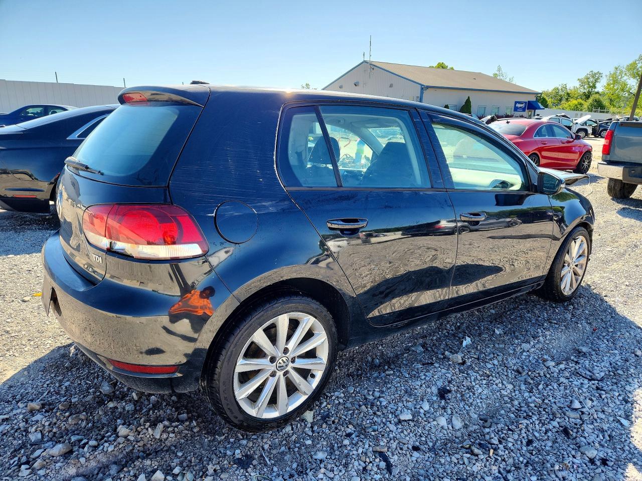 2013 Volkswagen Golf - Фото 3