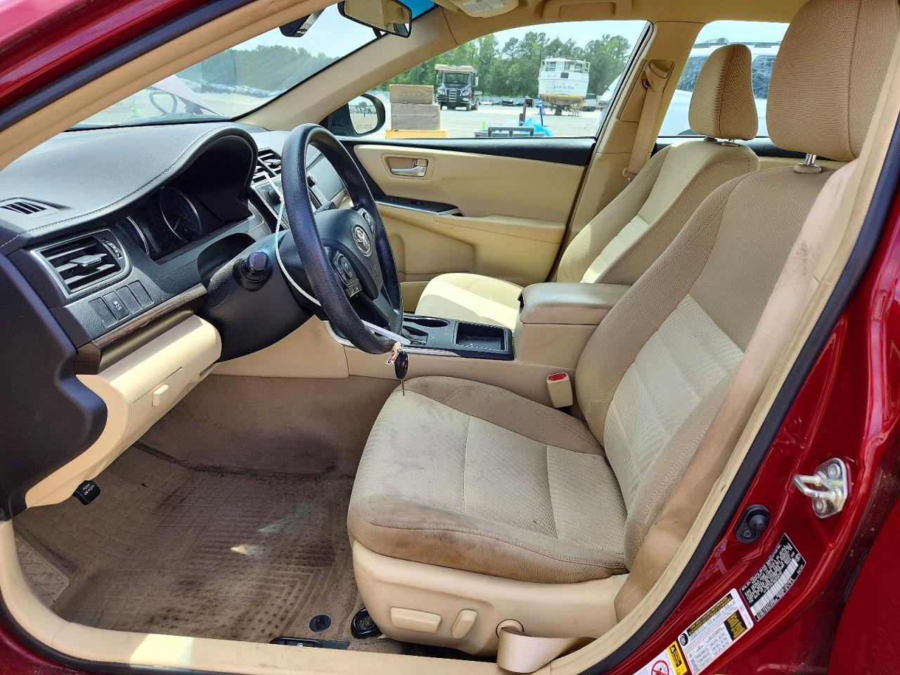 2016 Toyota Camry Le - Фото 7