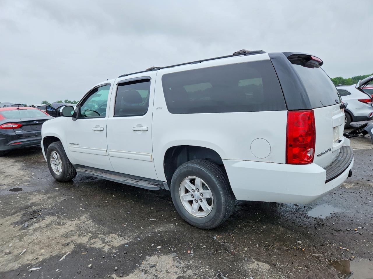 2013 GMC Yukon Xl K1500 Slt - Фото 2