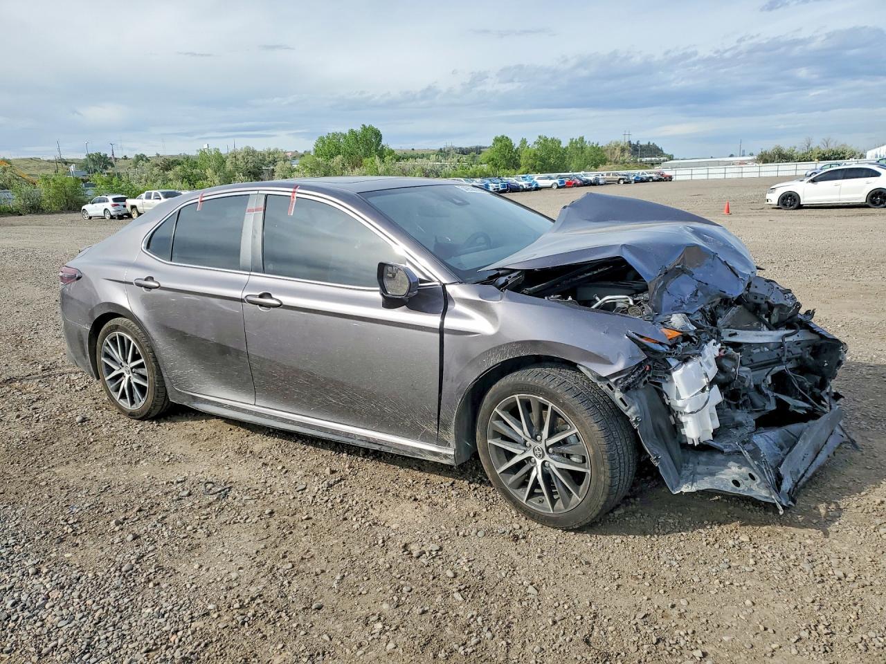 2023 Toyota Camry Se - Image 4