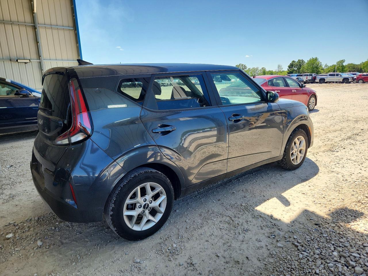 2023 Kia Soul Lx - Фото 3