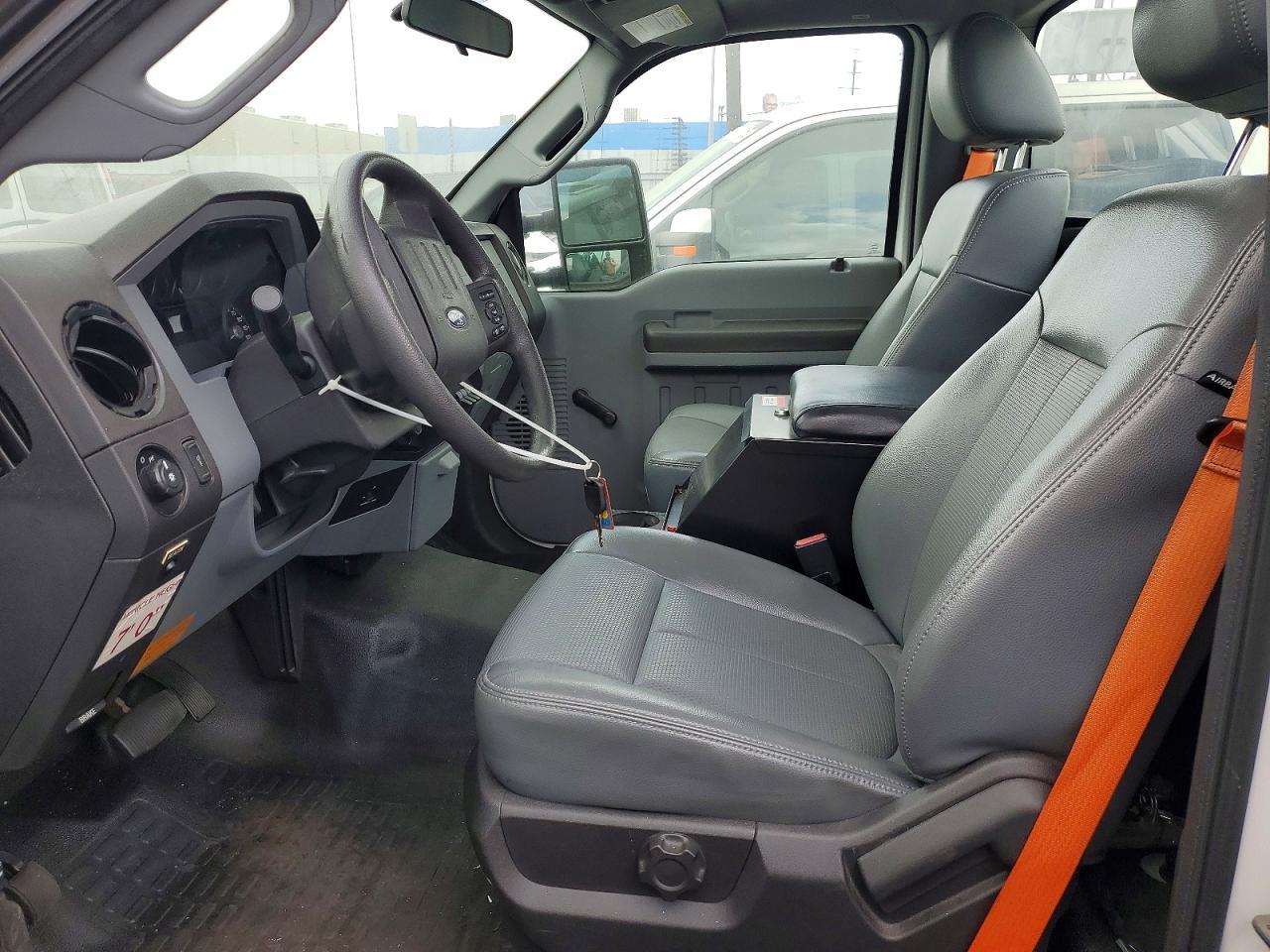 2013 Ford F250 Super Duty - Image 7