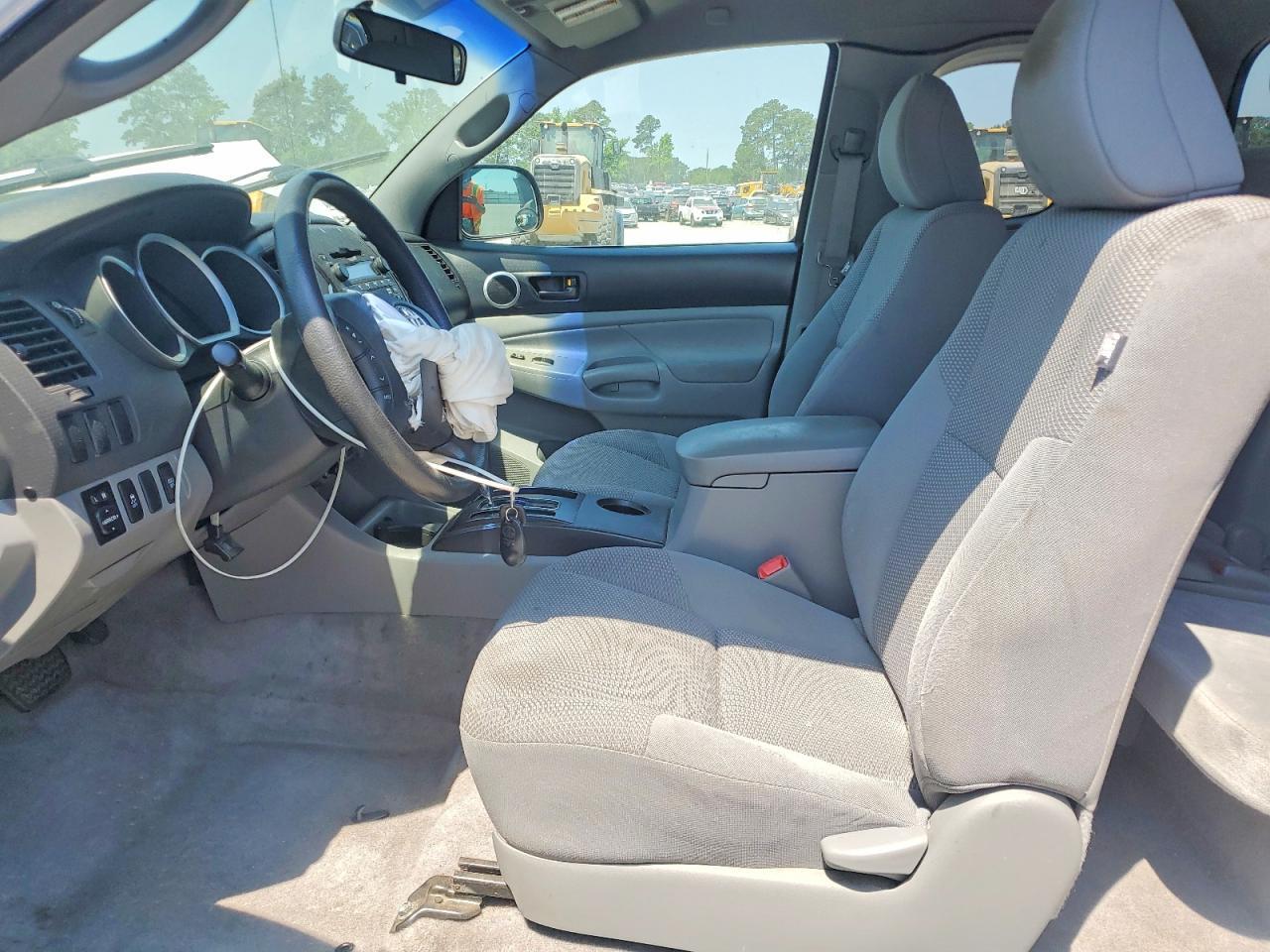 2009 Toyota Tacoma Access Cab - Image 7