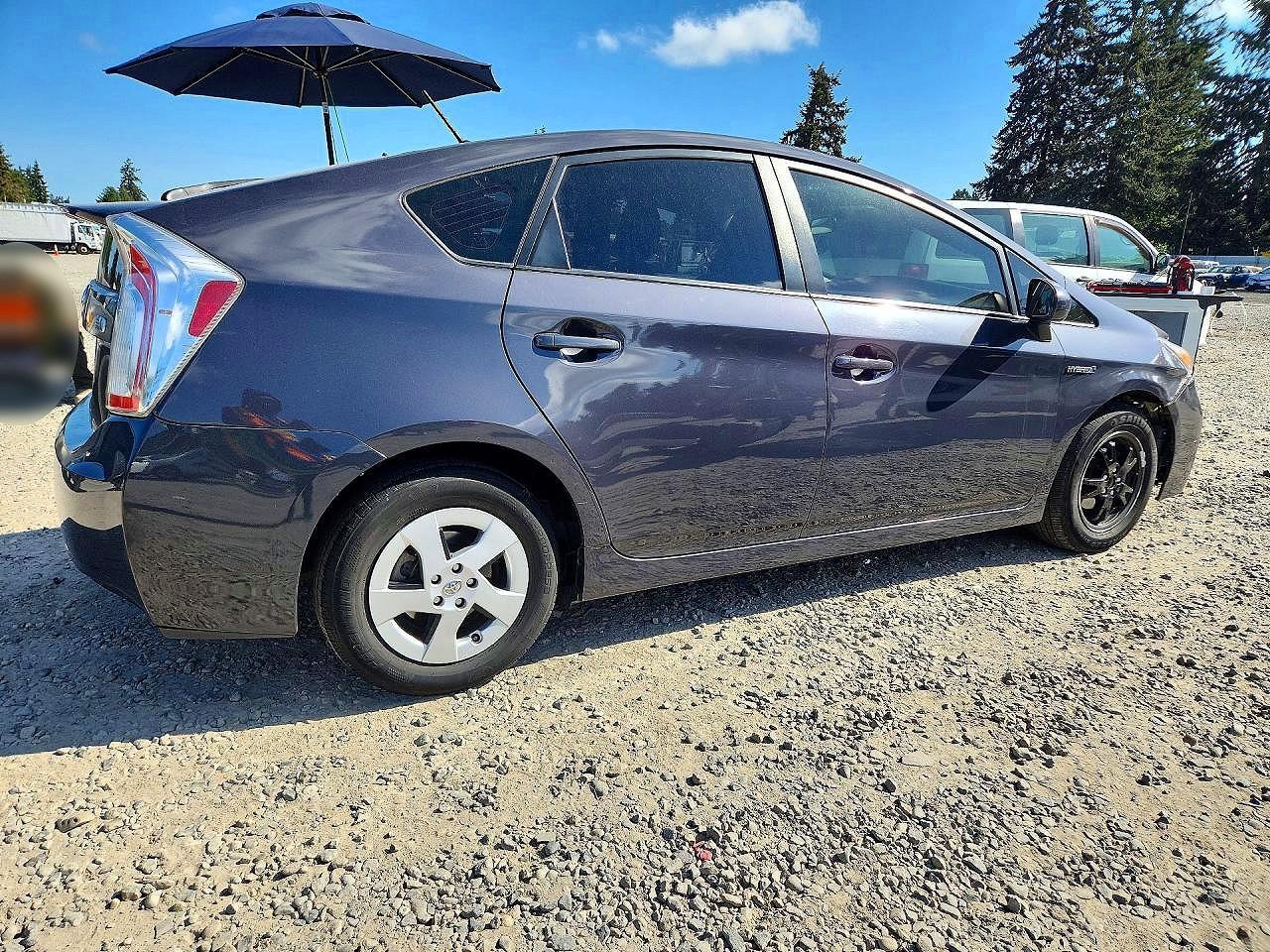 2015 Toyota Prius Two - Фото 3