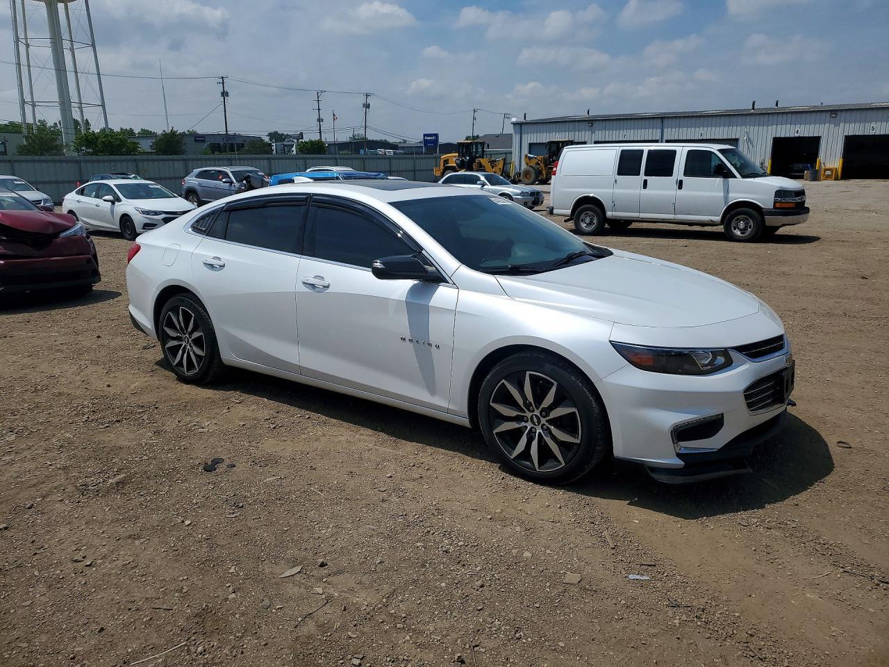 2018 Chevrolet Malibu Lt - Image 4