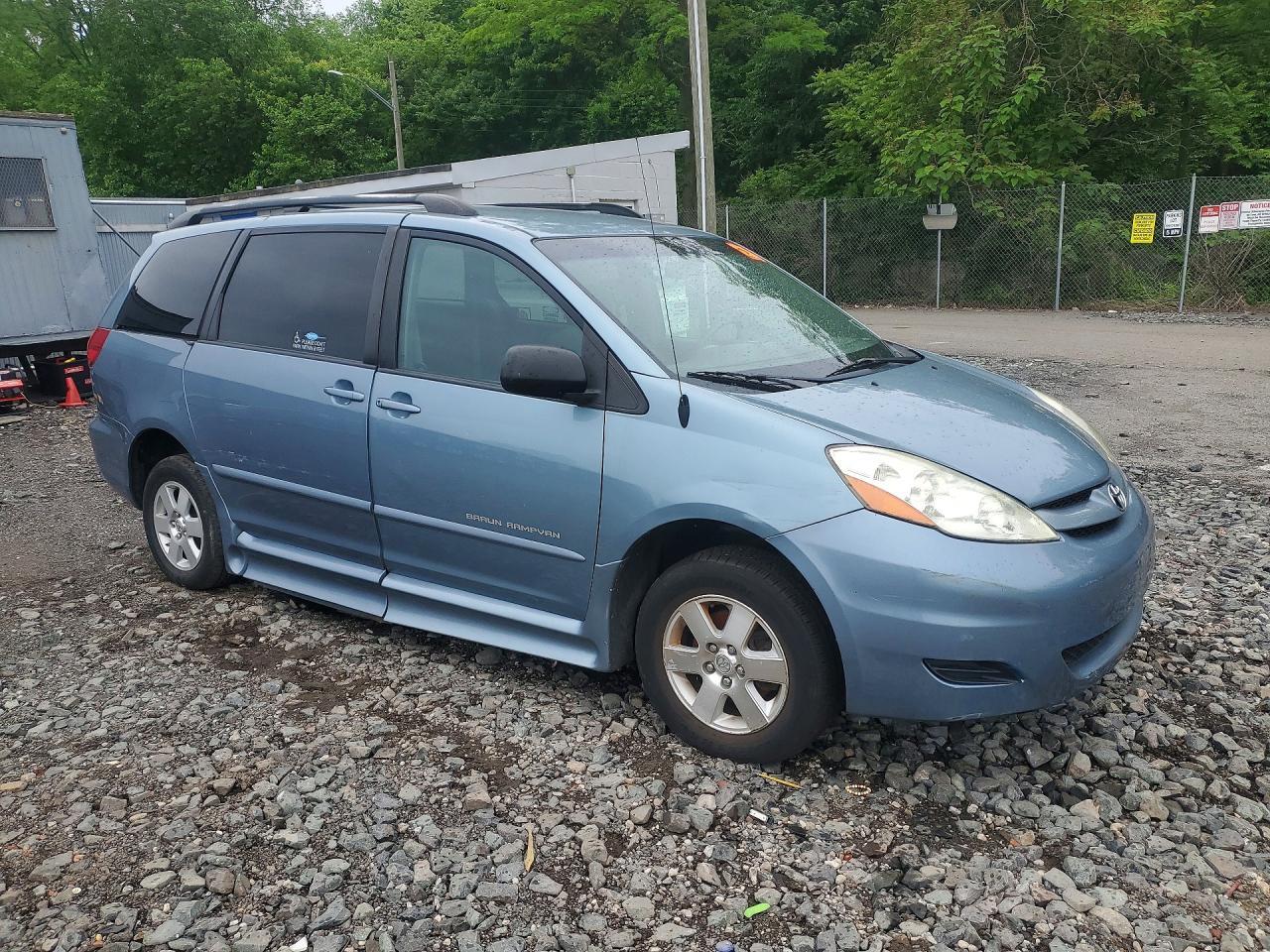 2006 Toyota Sienna Le 8 Passenger - Фото 4
