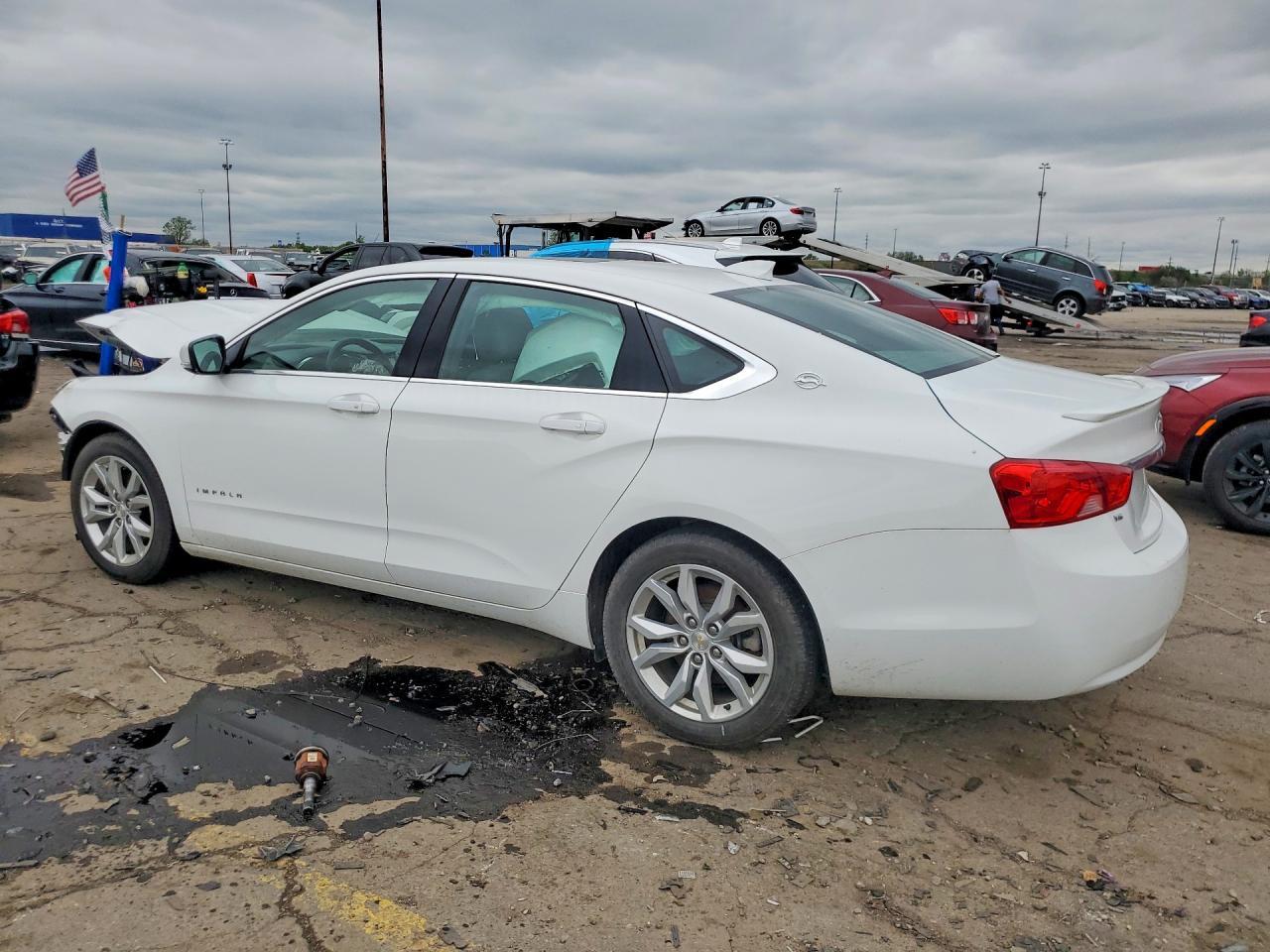 2019 Chevrolet Impala Lt - Image 2