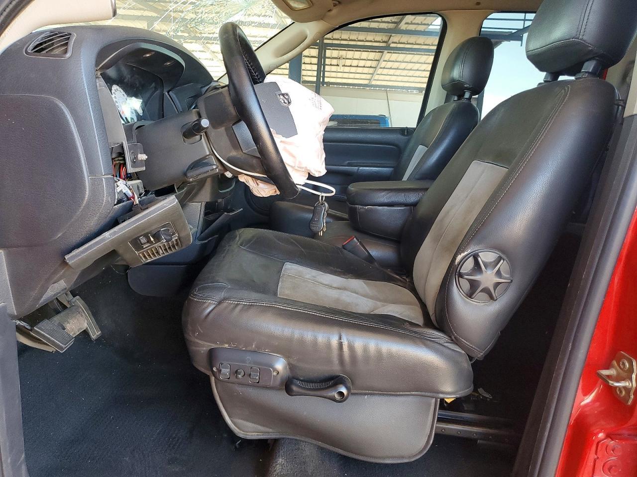 2005 Dodge Ram 2500 St - Фото 7