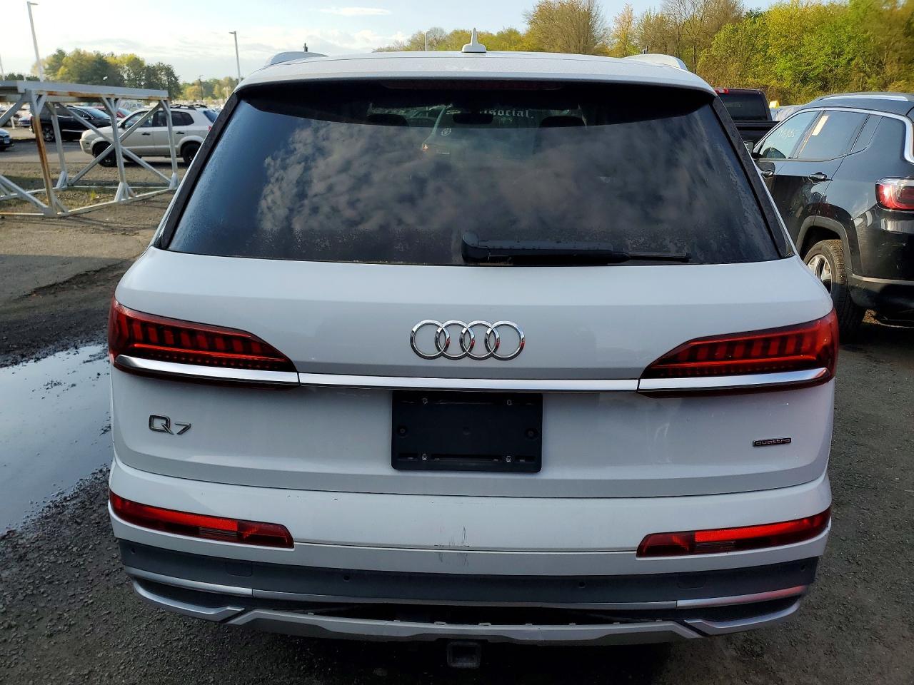2020 Audi Q7 Prestige - Image 6