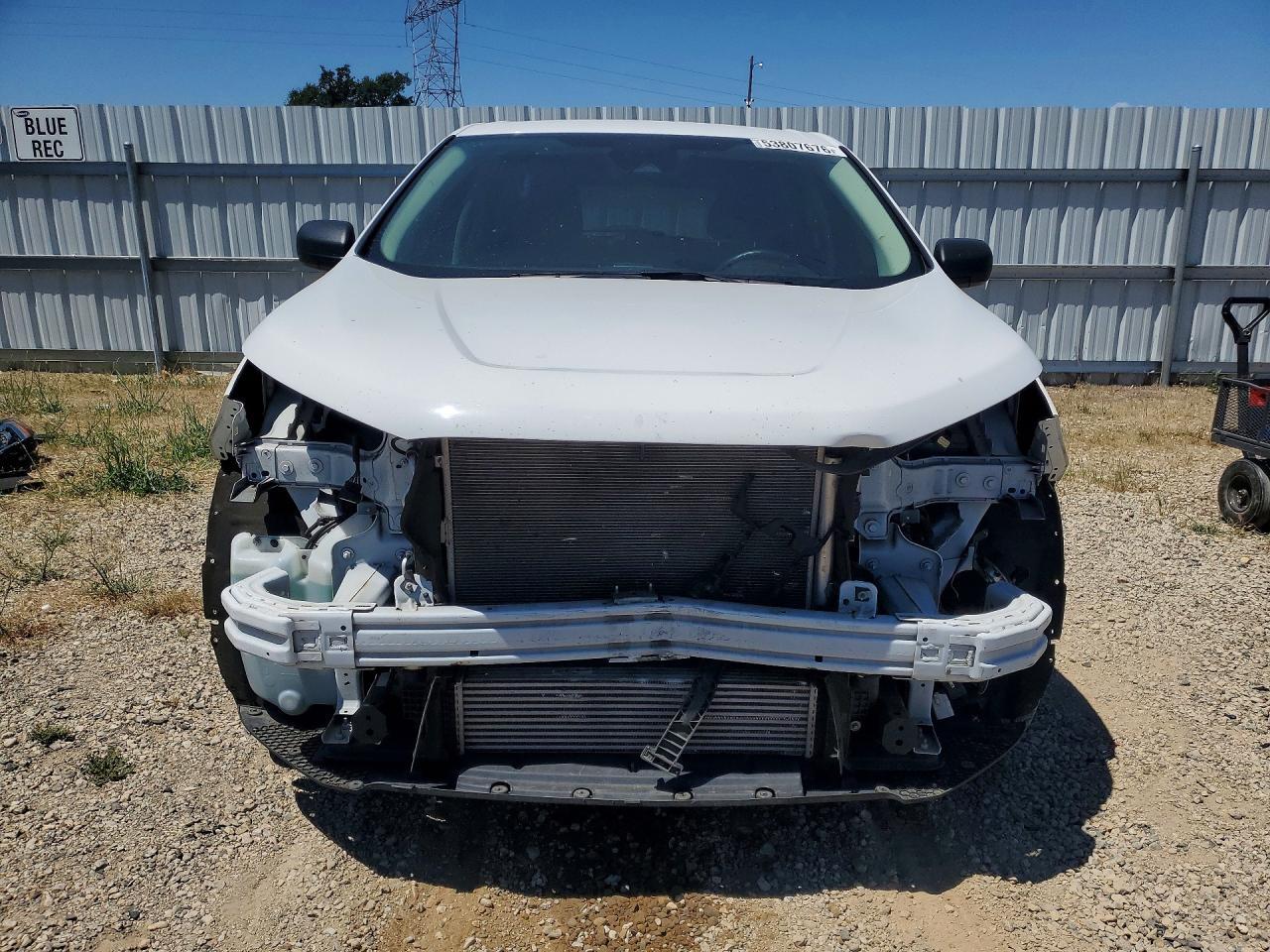 2022 Ford Edge Se - Фото 5