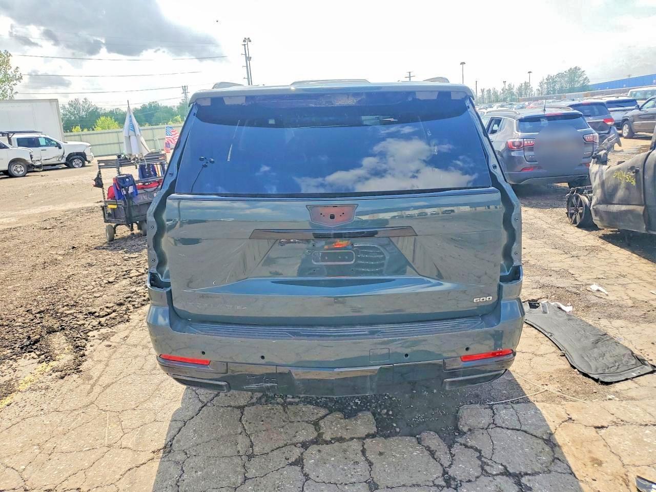 2025 Cadillac Escalade Sport - Фото 6