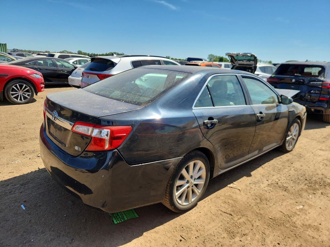 2012 Toyota Camry Hybrid - Фото 3
