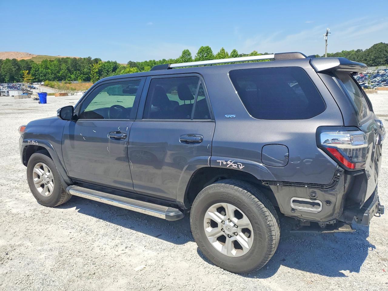 2019 Toyota 4Runner Sr5 Premium - Image 2