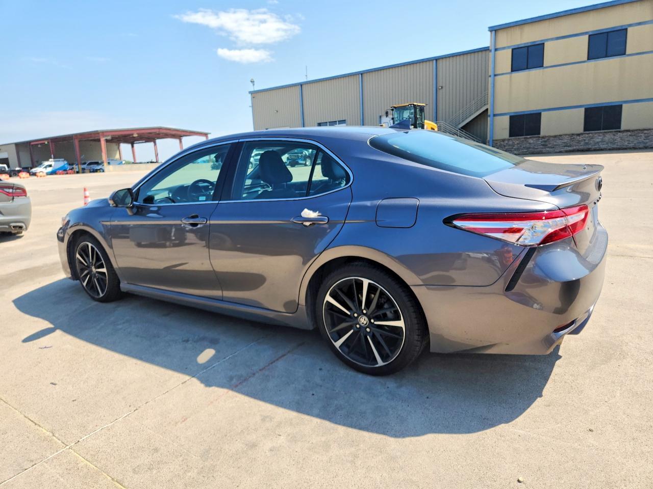 2020 Toyota Camry Xse - Image 2