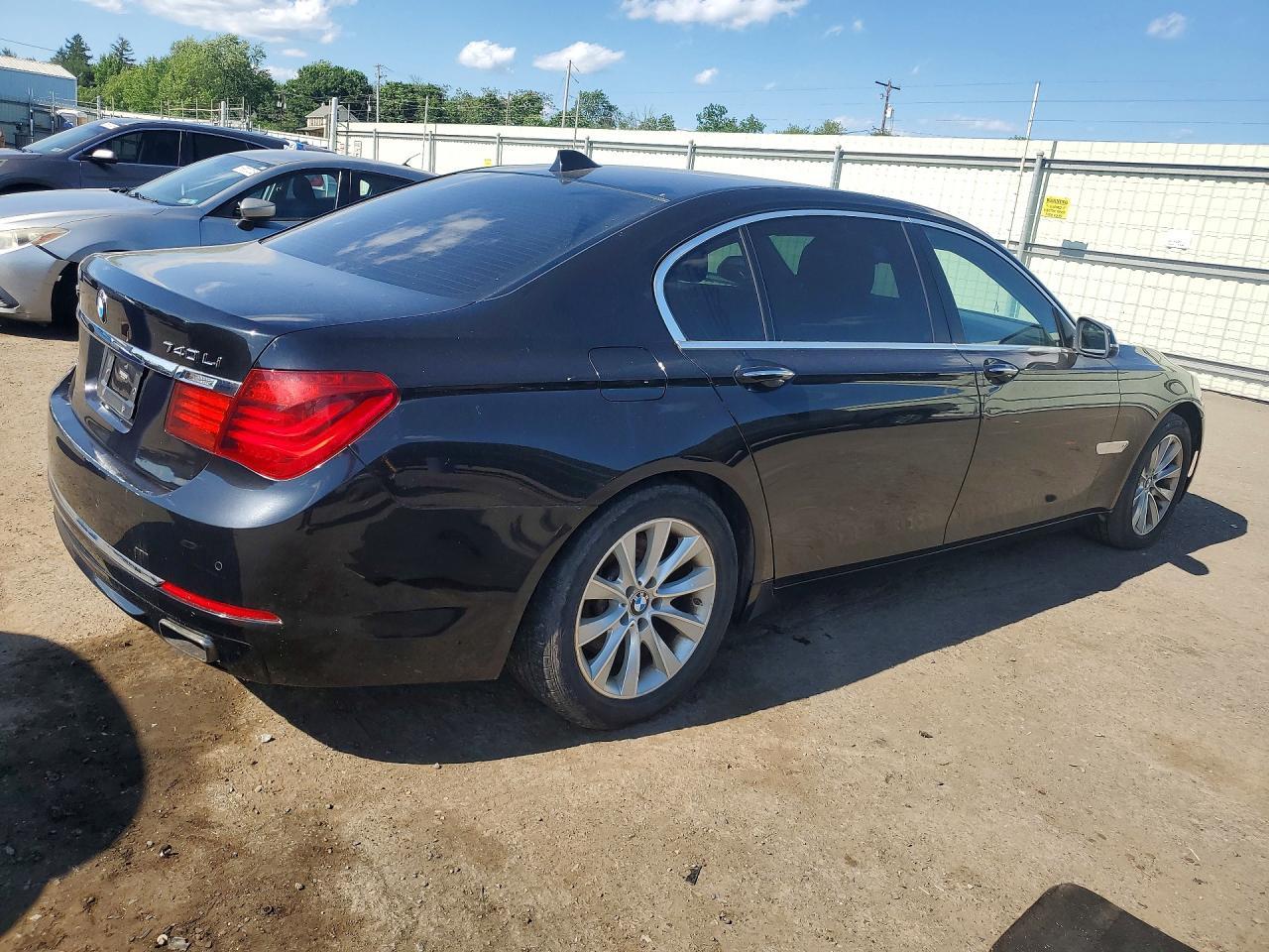2015 BMW 740 Lxi - Фото 3
