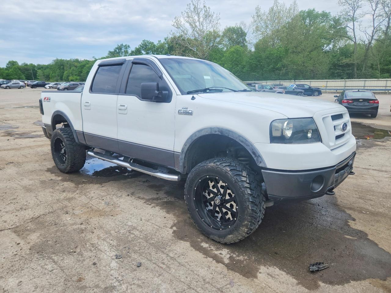 2008 Ford F150 Supercrew - Image 4