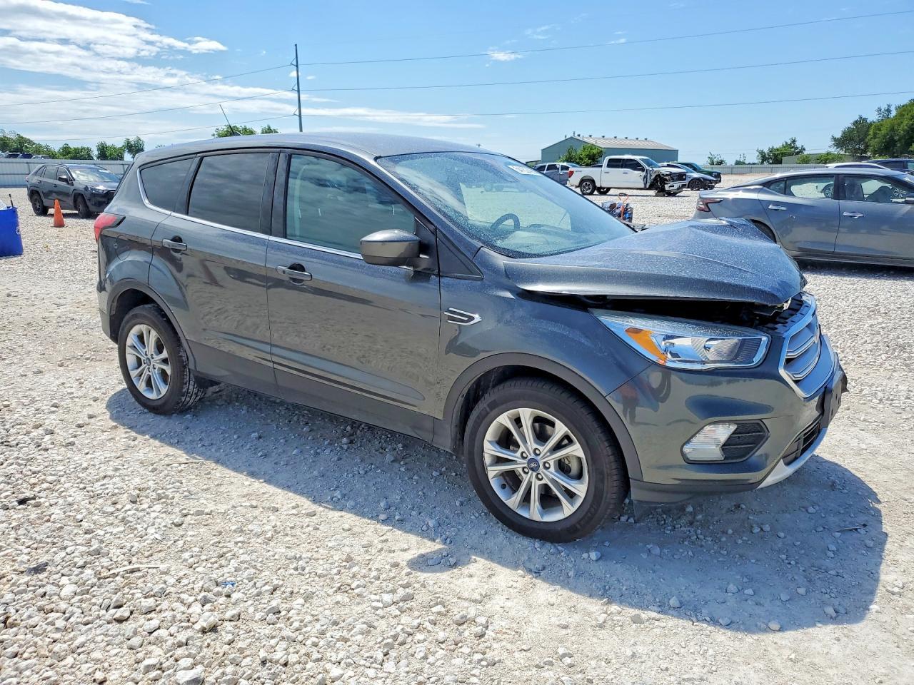 2019 Ford Escape Se - Фото 4