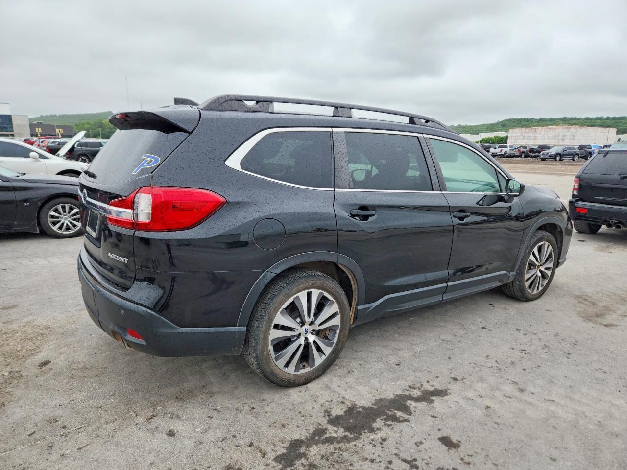 2019 Subaru Ascent Premium - Image 3