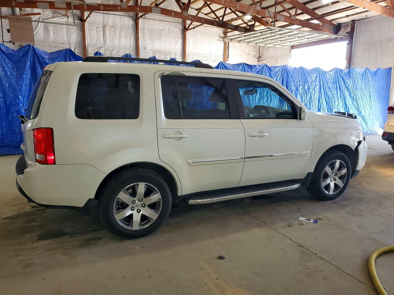 2014 Honda Pilot Touring - Image 3