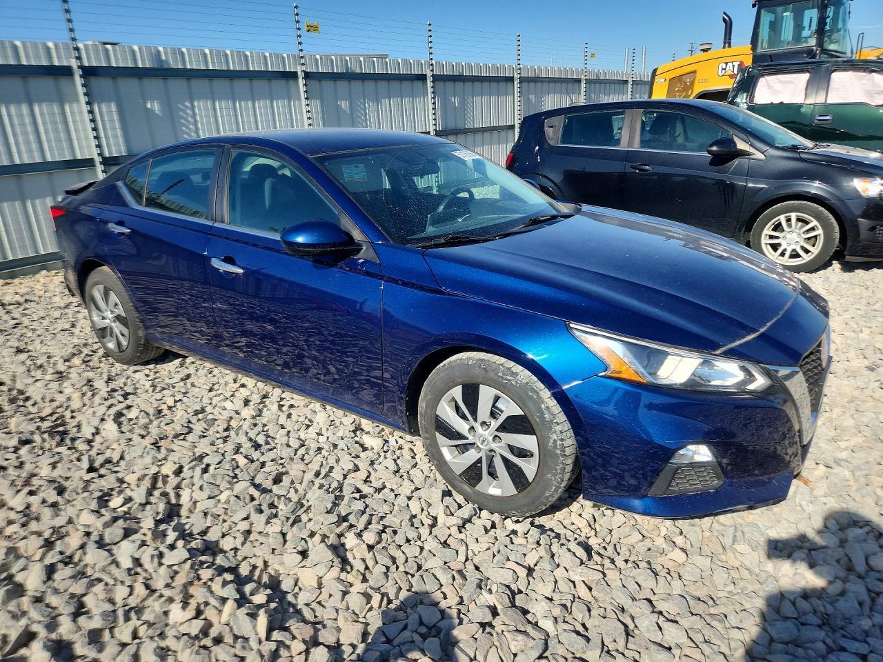 2019 Nissan Altima S - Image 4