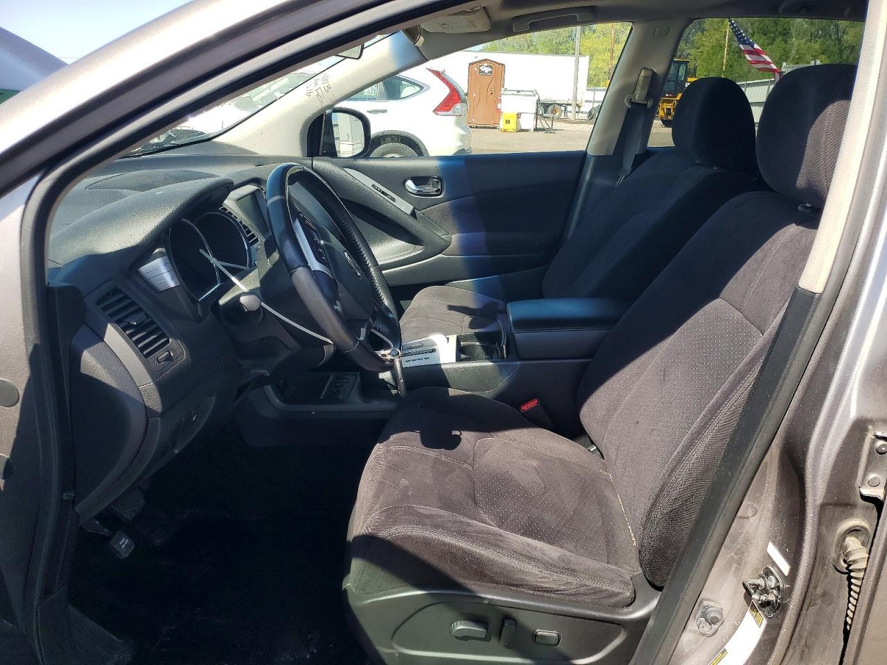2011 Nissan Murano S - Image 7