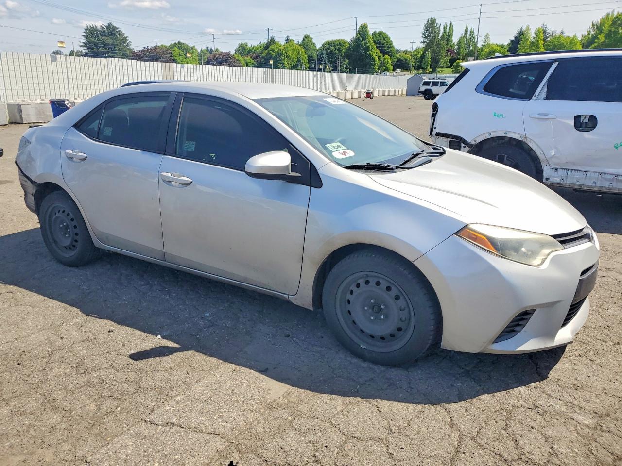 2016 Toyota Corolla Le - Фото 4