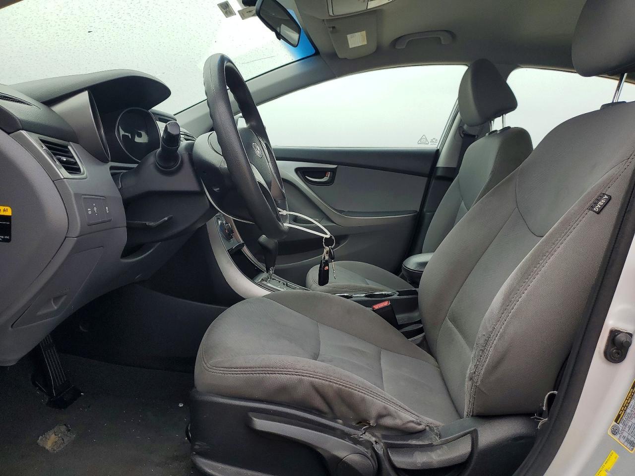 2013 Hyundai Elantra Gls - Фото 7