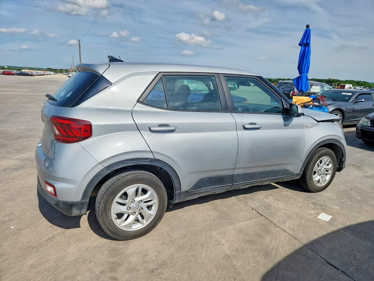 2021 Hyundai Venue Se - Фото 3