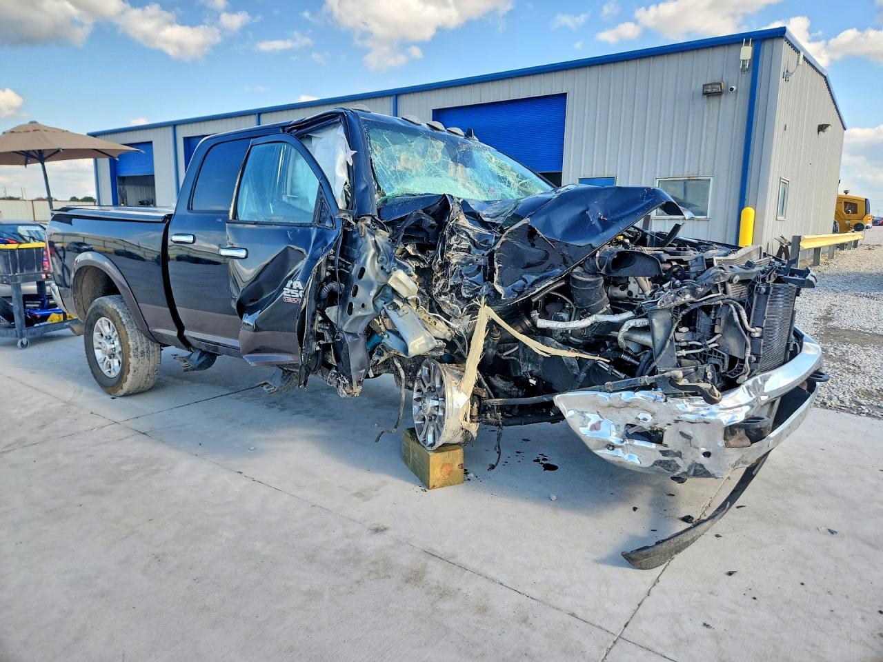 2018 Ram 2500 Laramie - Image 4