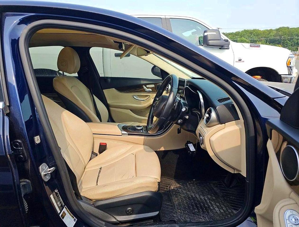 2017 Mercedes-Benz C 300 4Matic - Фото 5
