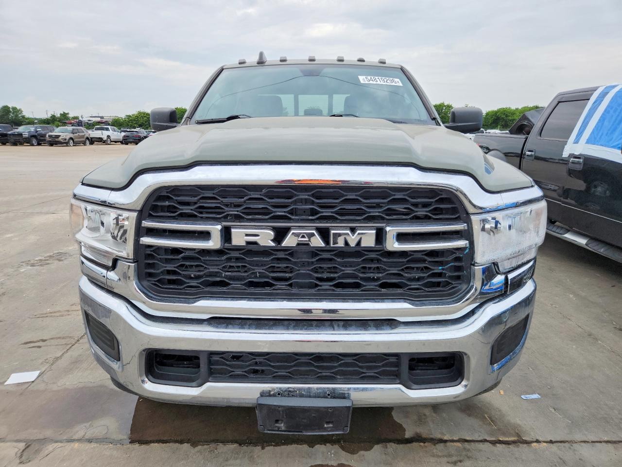 2022 Ram 2500 Tradesman - Фото 5